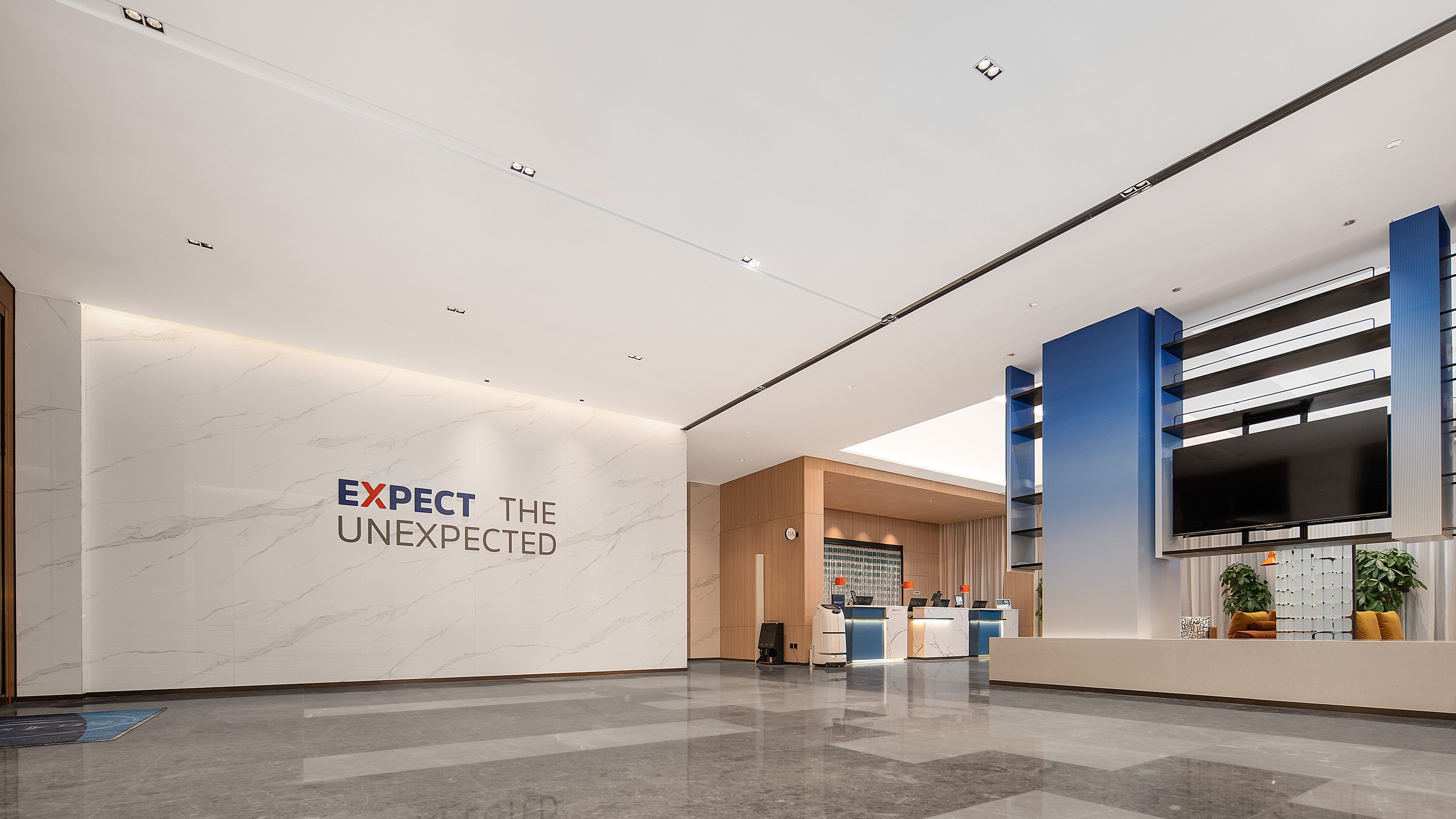 Holiday Inn Express Qingdao Hongdao Station 9/20