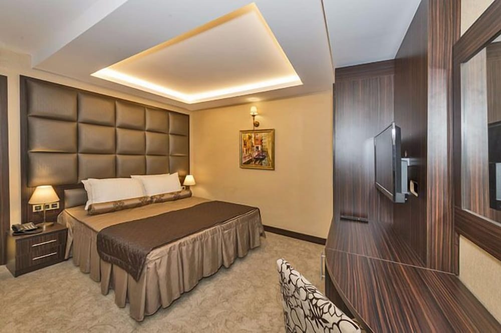 Rayelin Hotel Old Town 28/50