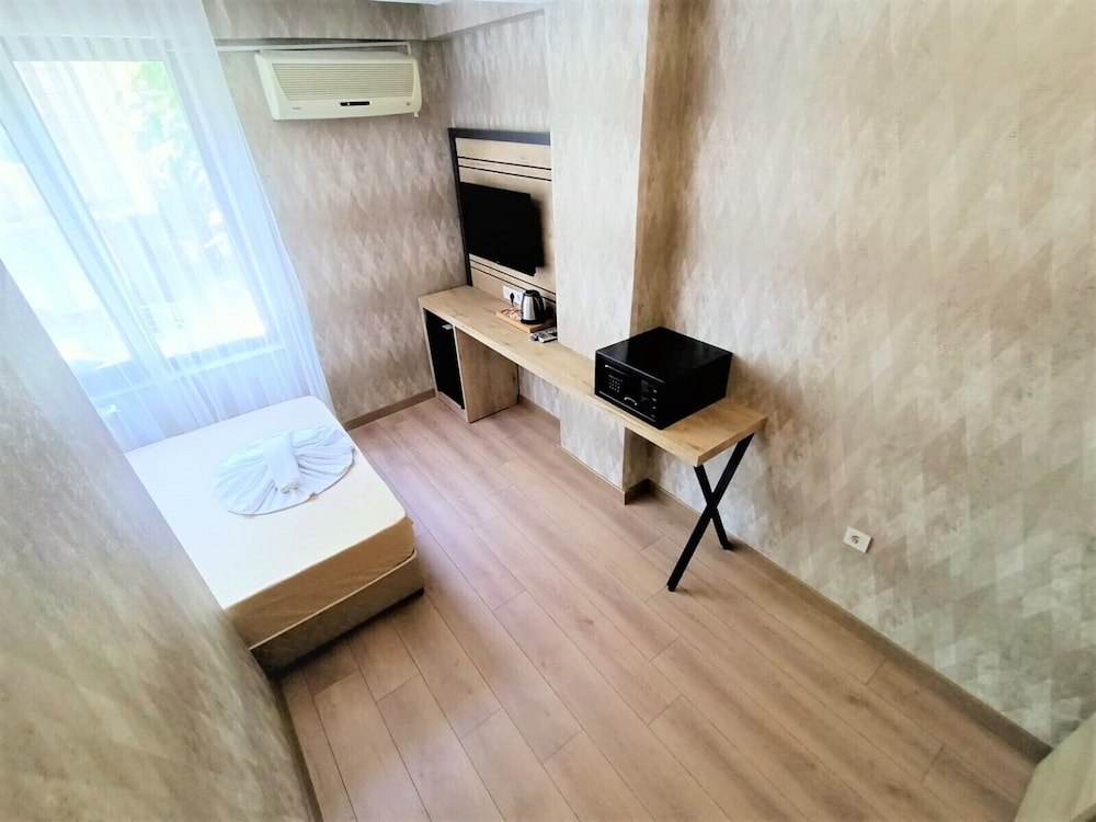 Avcilar Elit Hotel 23/38