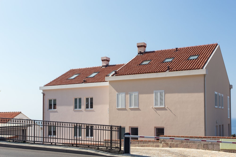 Villa Ankora 4/38