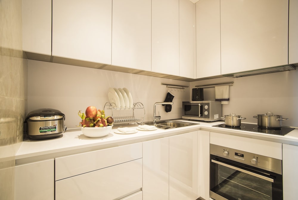 The Reverie Saigon Residential Suites 9/76