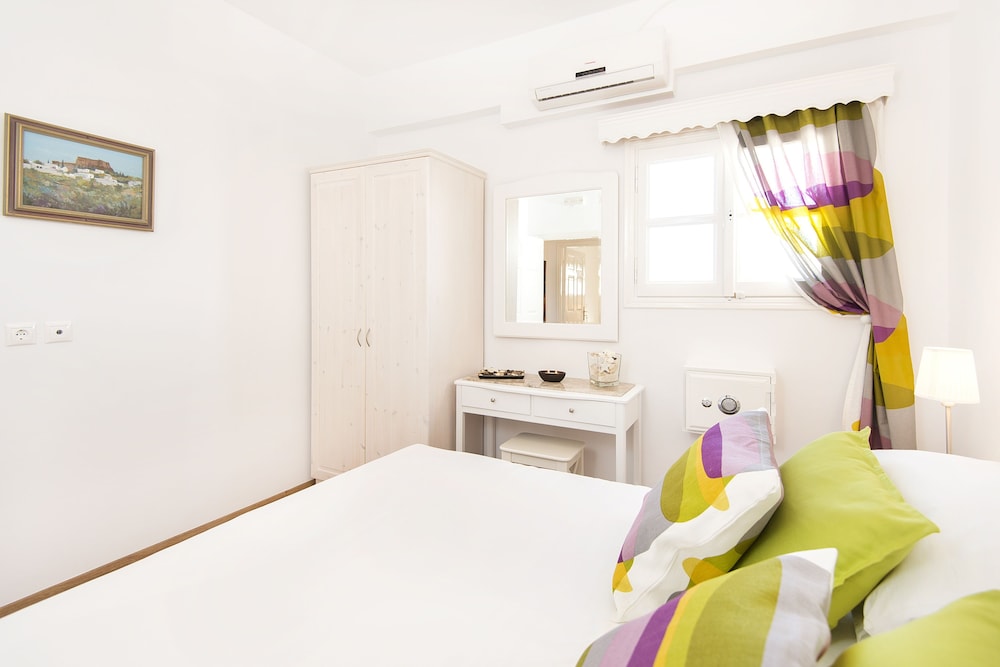 Lindos Harmony Suites 15/50