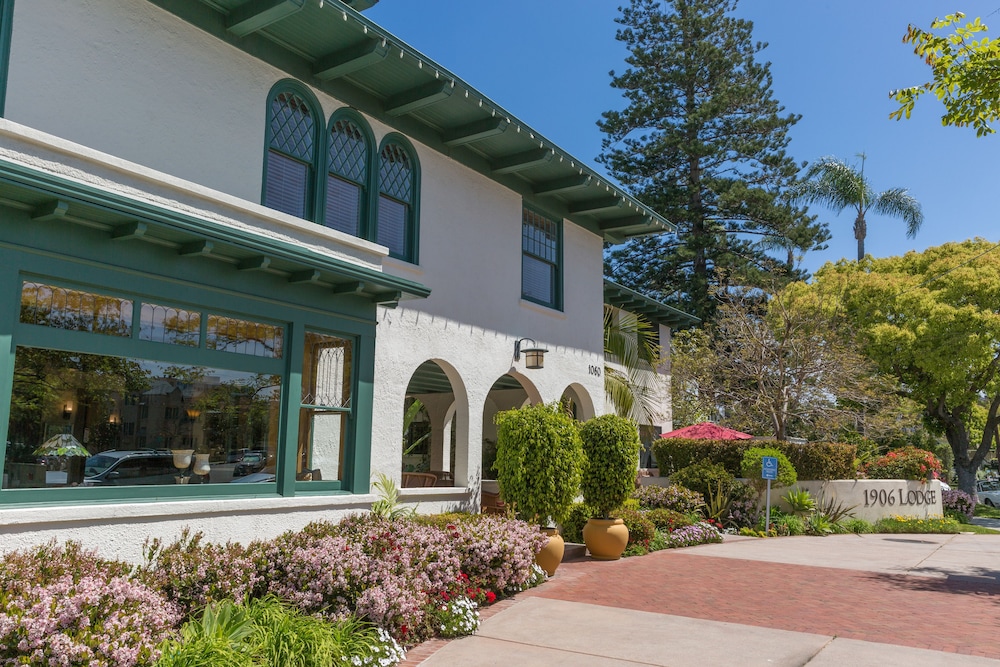 1906 Lodge, A Four Sisters Inn 3/75