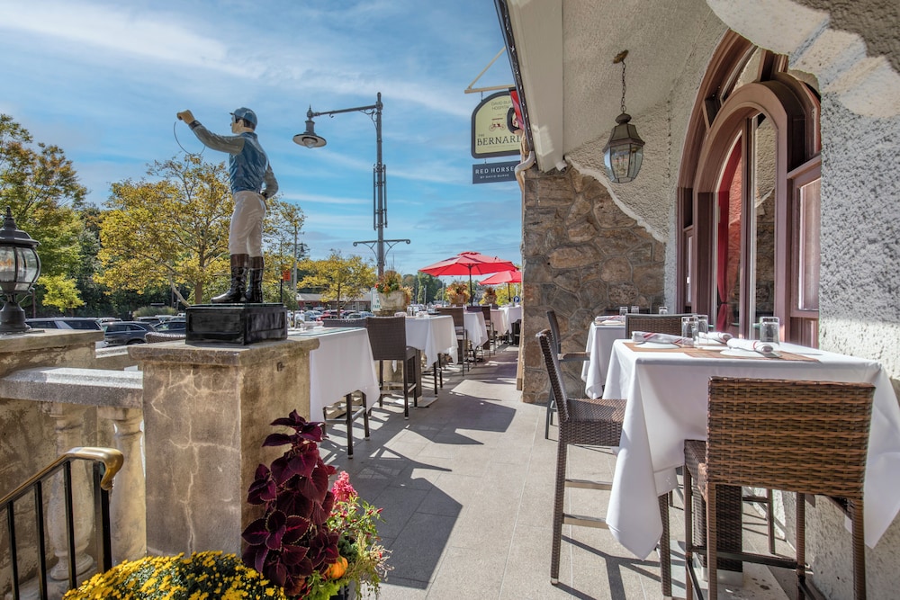 Bernards Inn 38/49