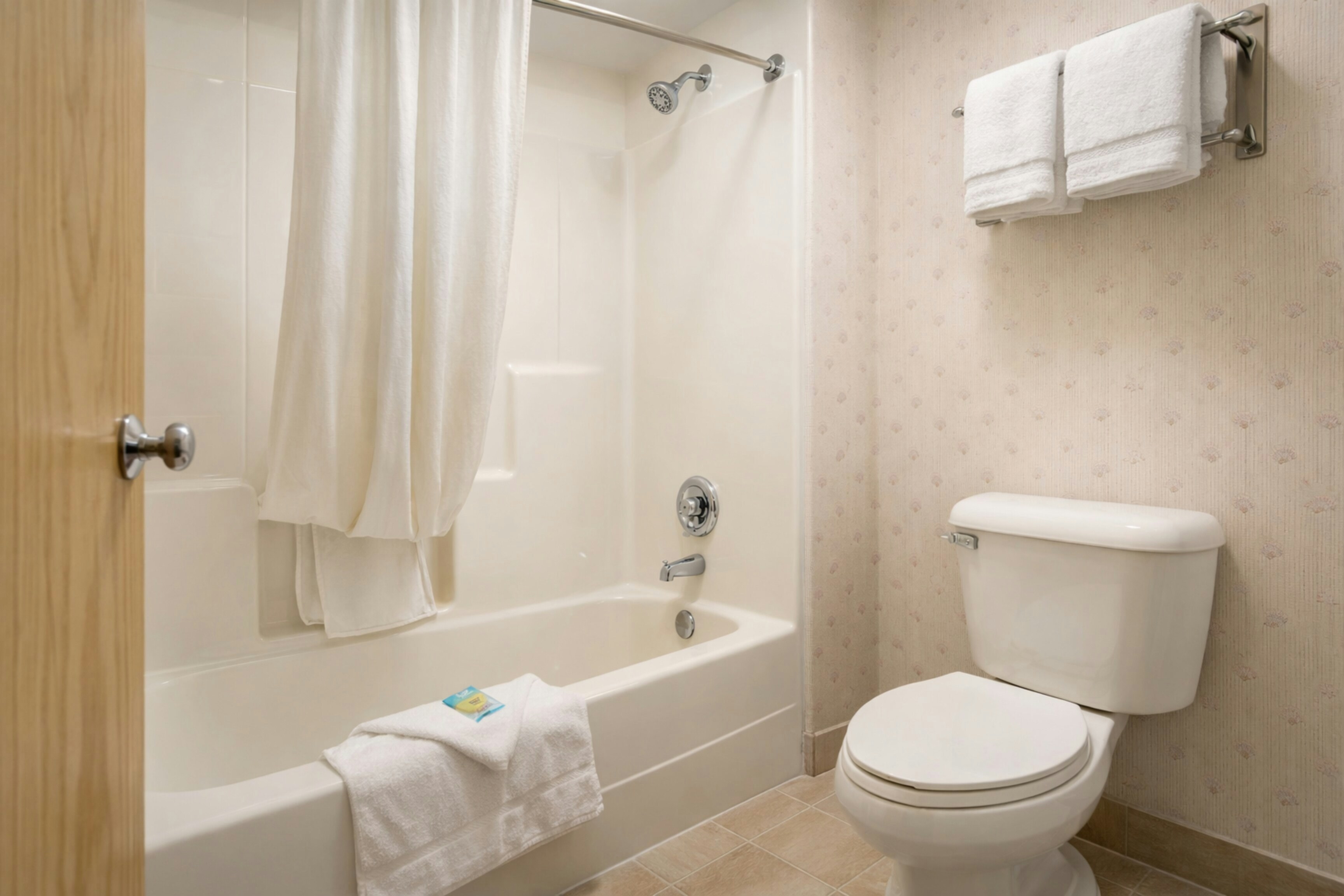 Fireside Inn & Suites 85/88