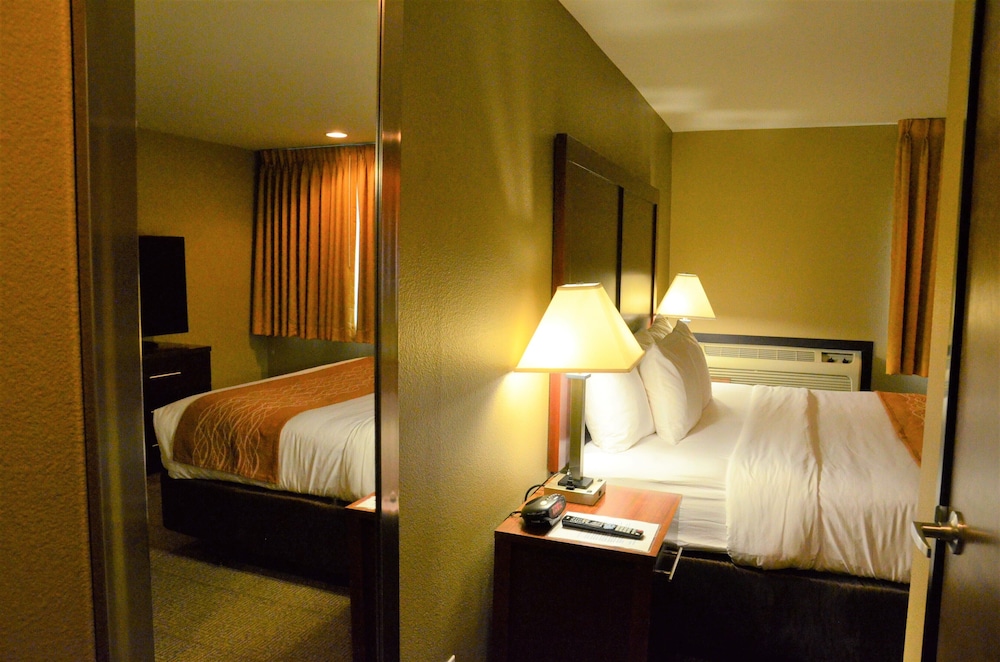 Comfort Inn & Suites Beaverton - Portland West 16/41