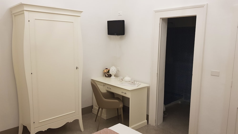 Villa Cesarea Dimora Di Charme 15/45