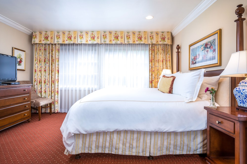 Wayside Inn 16/44