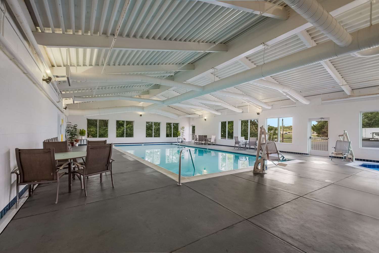 Country Inn & Suites By Radisson, Fredericksburg South (I-95), VA 8/26