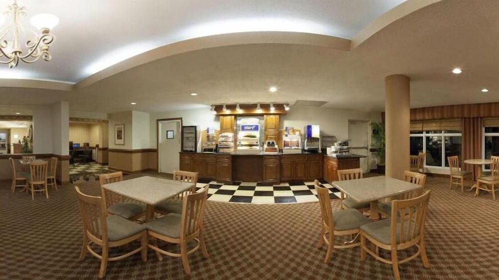 Holiday Inn Express Hotel And Suites Florida City Gateway To Keys 51/70
