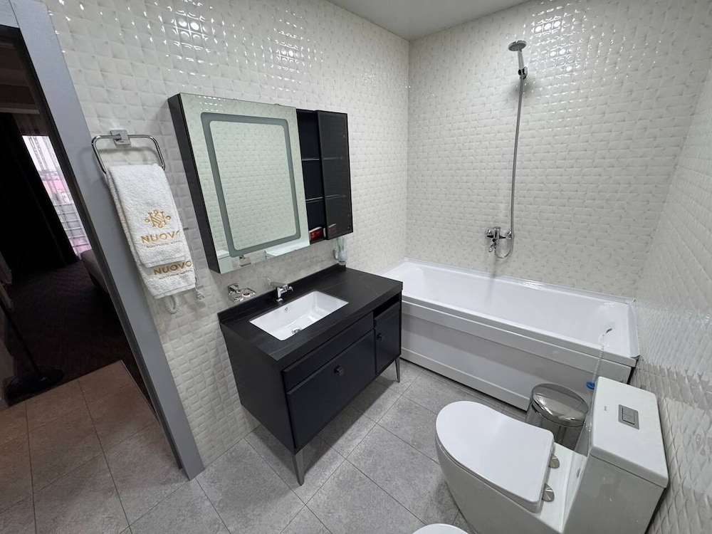 Nuovo Boutique Hotel 80/80