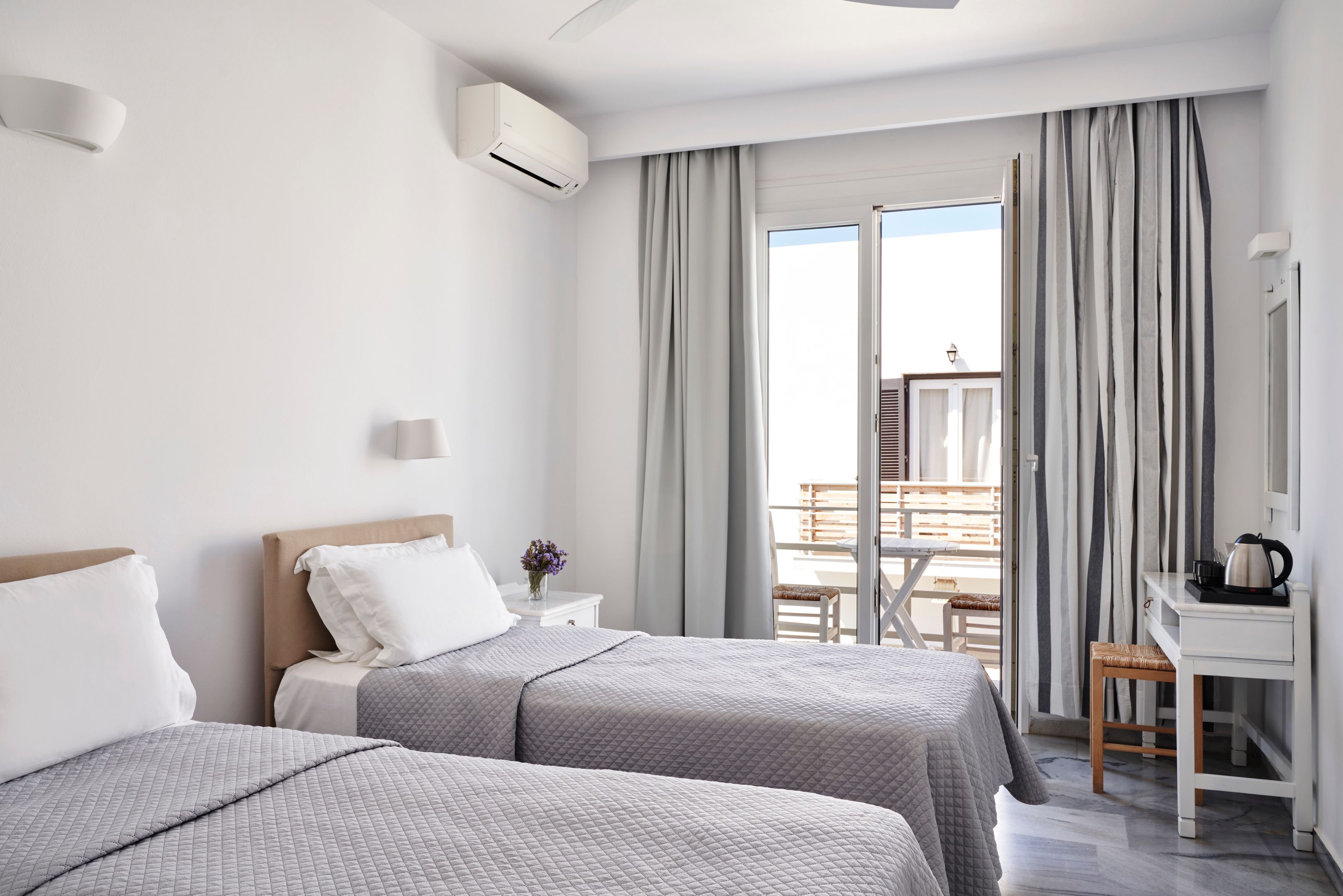 Superior, Double or Twin Bed, Lateral Side Sea View