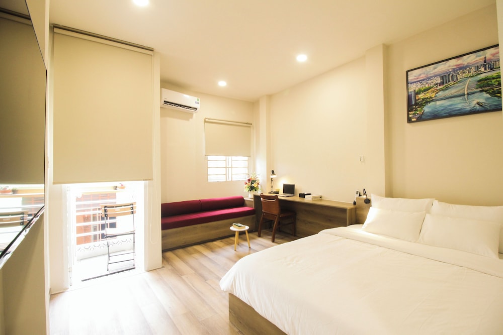 De Lustora Hotel & Apartment - District 1, HCM. 8/35