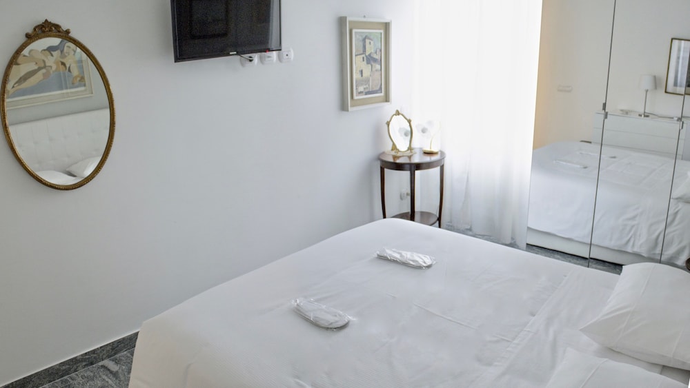 Aiello Suites Executive 14/29