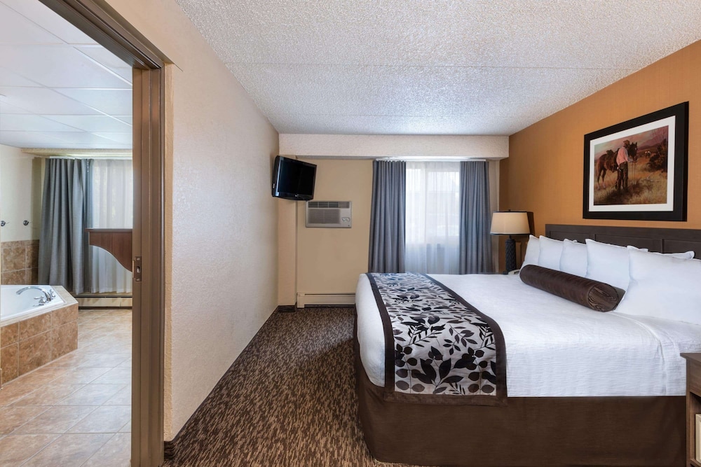 Days Inn & Suites by Wyndham Bozeman 7/29