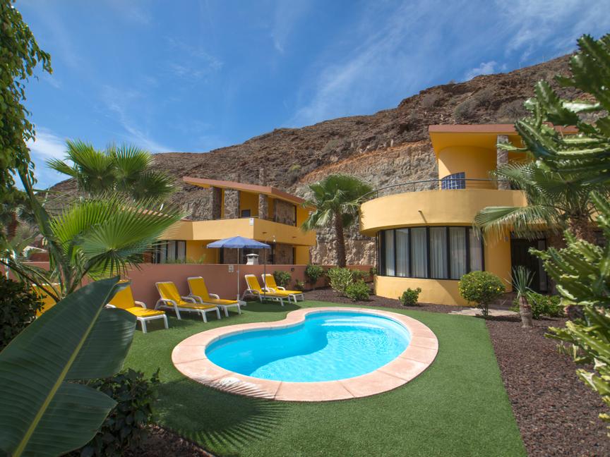 VILLAS DE TAURO 25/34