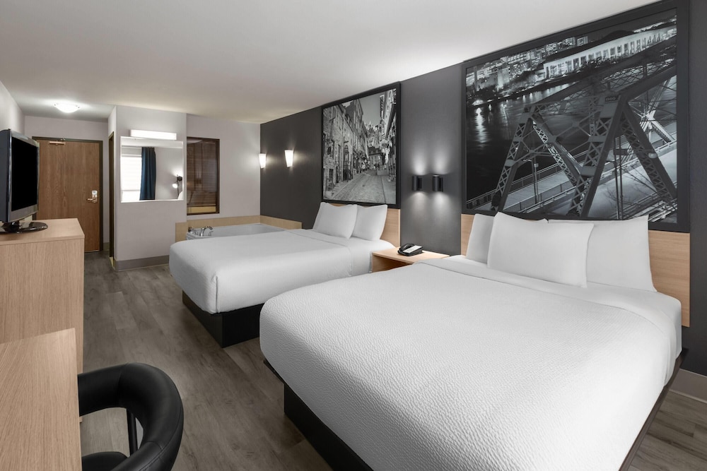 جناح بسريرين كوين، Super 8 By Wyndham Quebec City 2/8