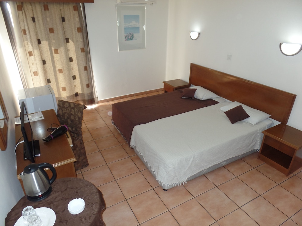 Metropole Hotel 22/55