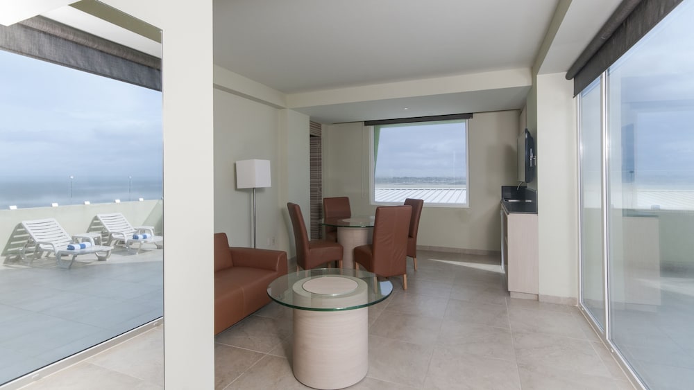 Holiday Inn Coatzacoalcos 42/52