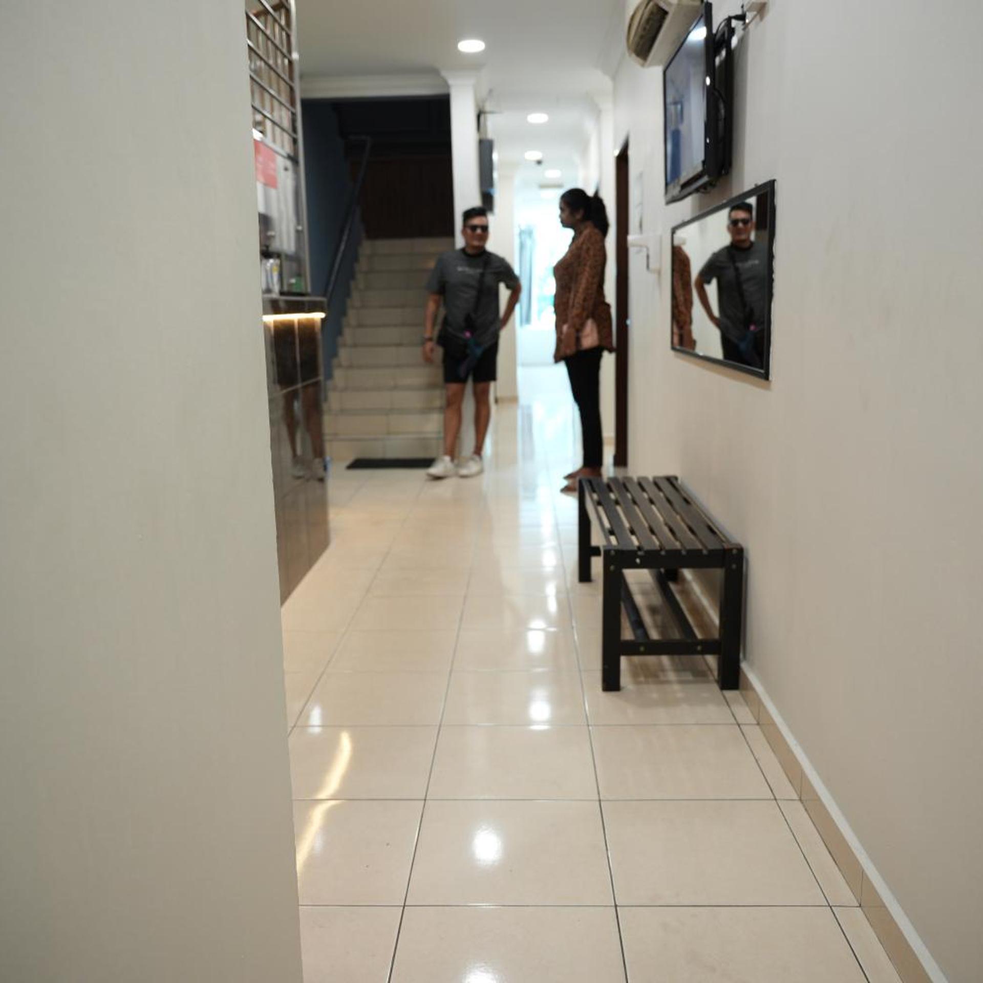 Oyo 44097 Avatarr Hotel 8/49