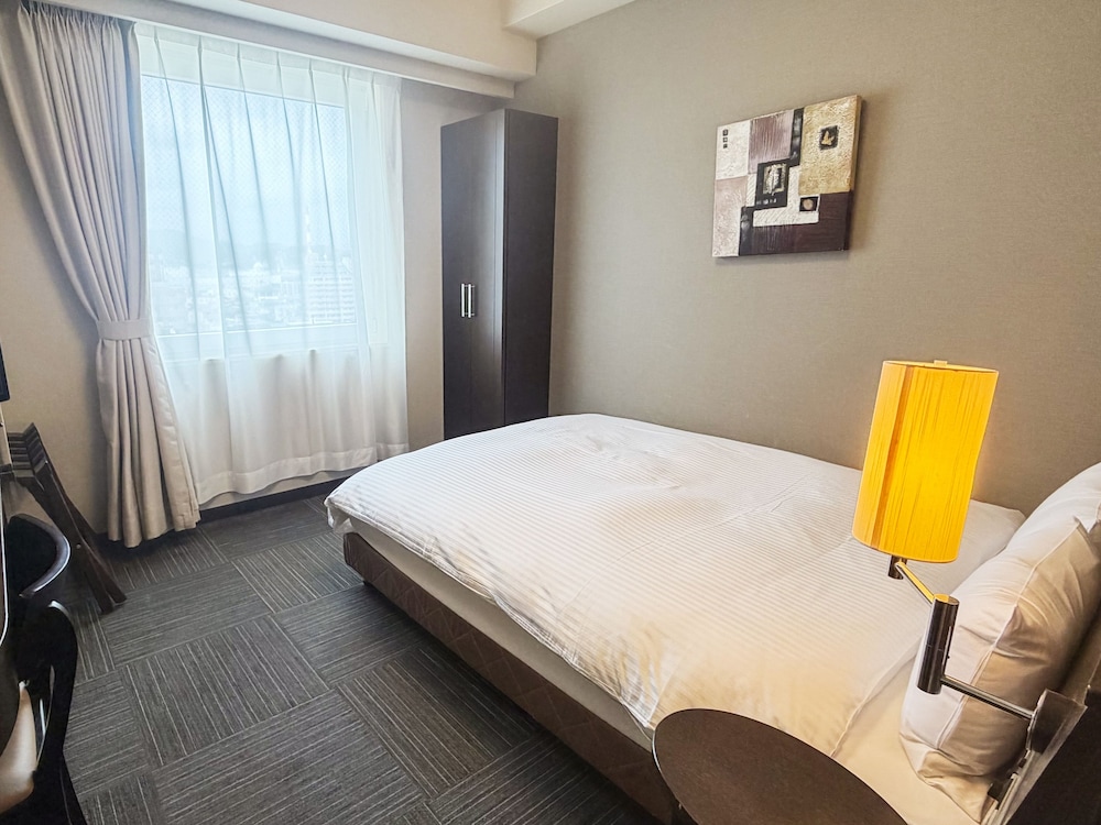 Hotel Route-Inn Nobeoka Ekimae 11/36
