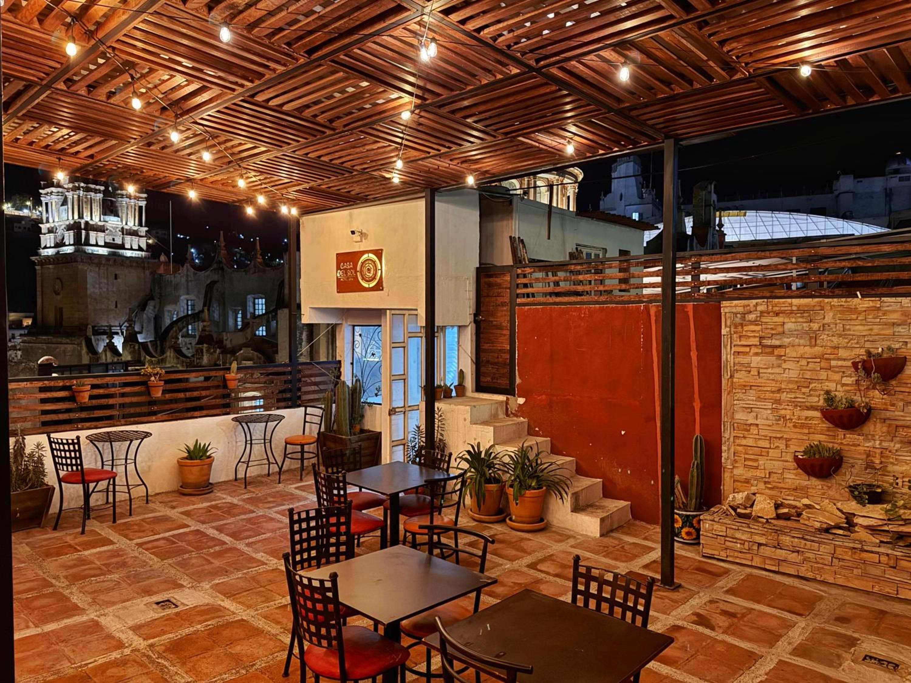 Hotel Casa del Sol 75/88
