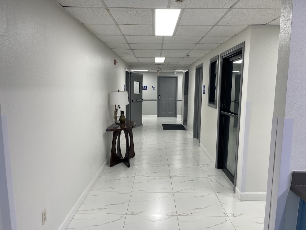 OYO Townhouse Donaldsonville - Gonzale 37/51