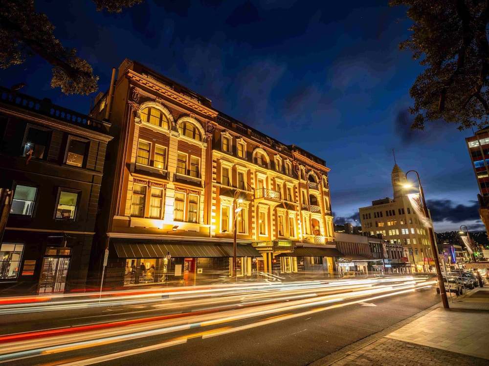 Hadleys Orient Hotel in HOBART
