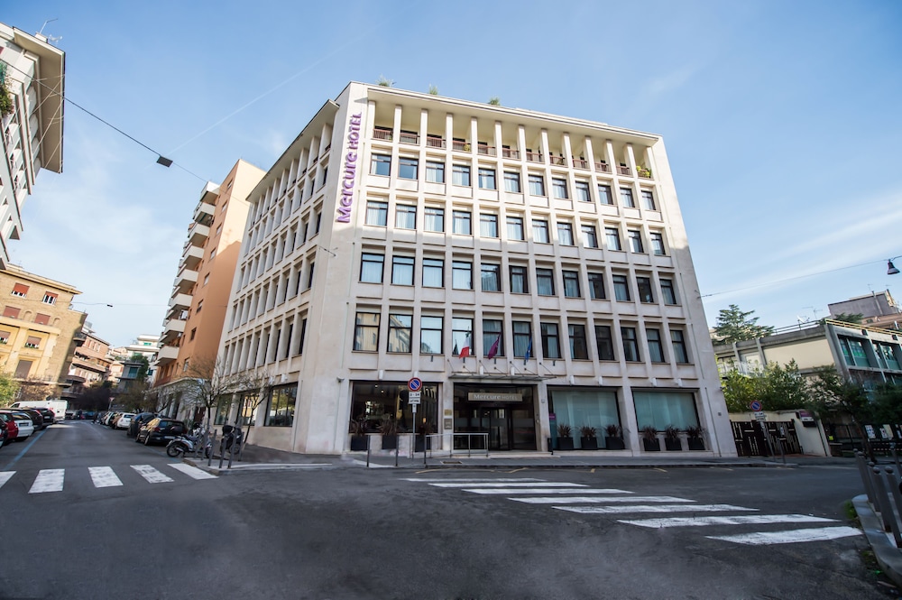 Mercure Roma Piazza Bologna 70/76