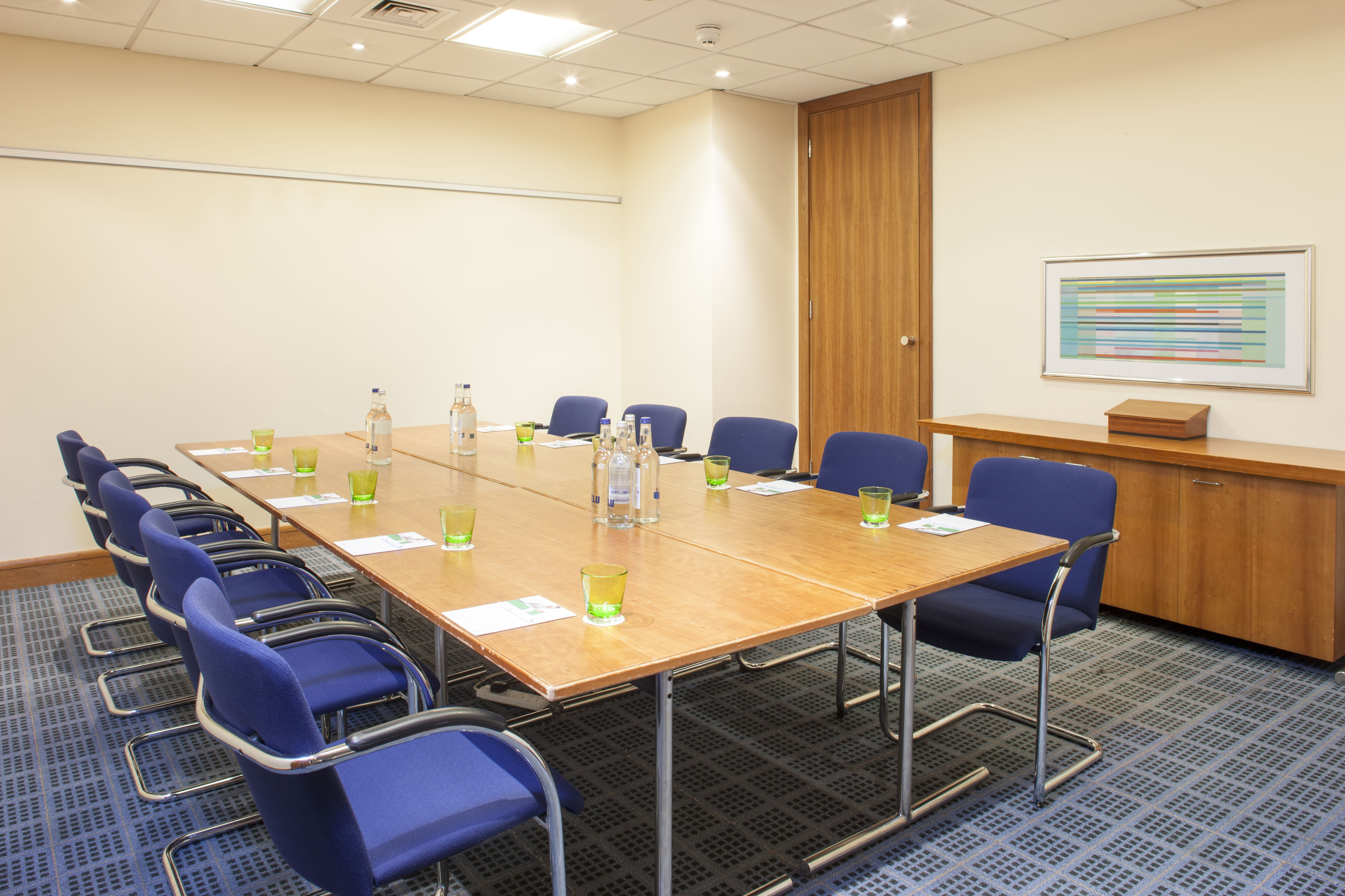 Holiday Inn Rochester Chatham an IHG Hotel 66/79