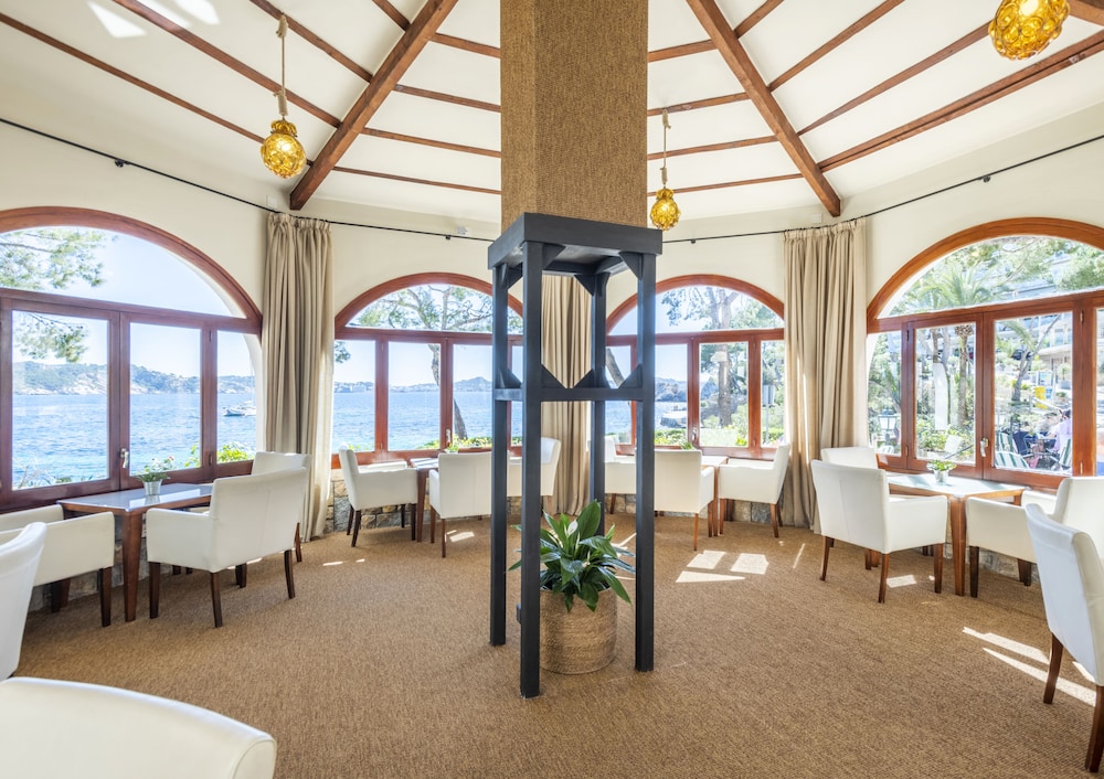 Hotel Cala Fornells 32/50