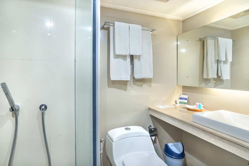 Bali Beach Hotel 49/50