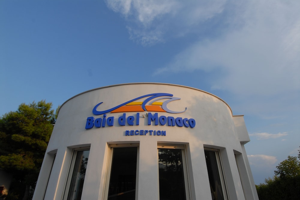 VILLAGGIO BAIA DEL MONACO 2/55