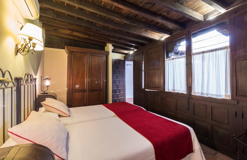 Casa Del Capitel Nazari 45/70