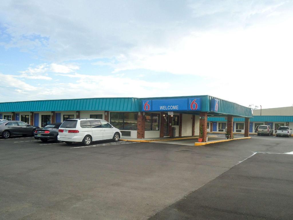Motel6 Columbus, MS 25/25