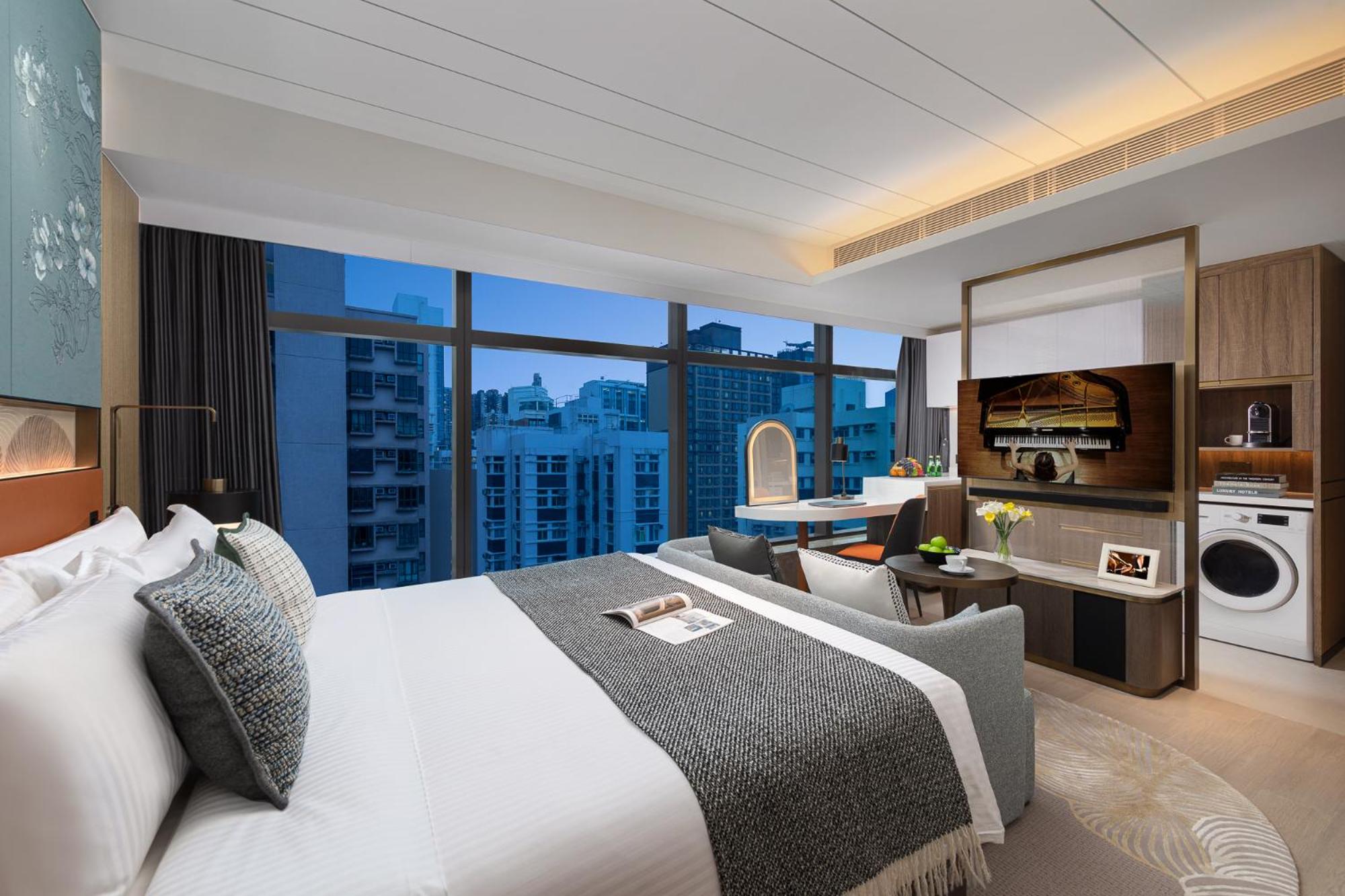 STUDIO PREMIER ROOM