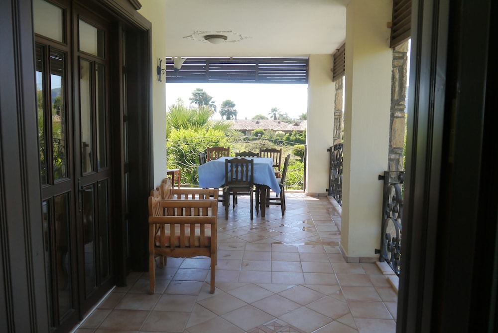 Asur Hotel & Aparts & Villas 5/50