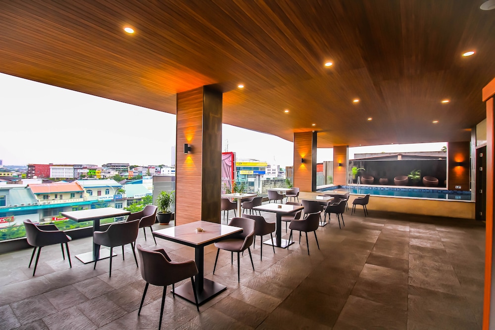 Asialink Hotel By Prasanthi 40/50