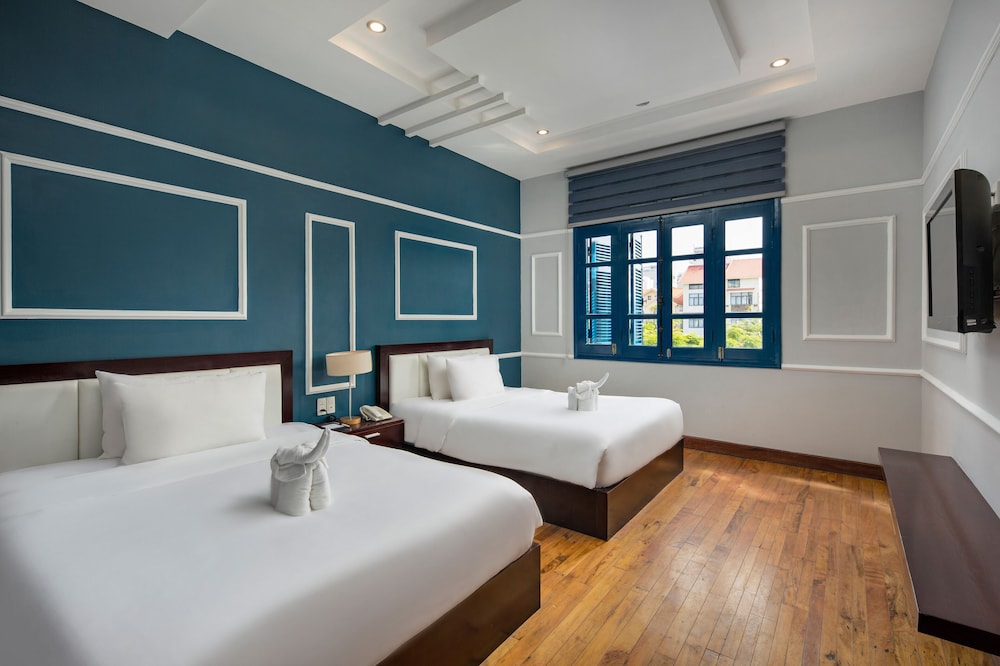 Sofia Boutique Hotel 6/24
