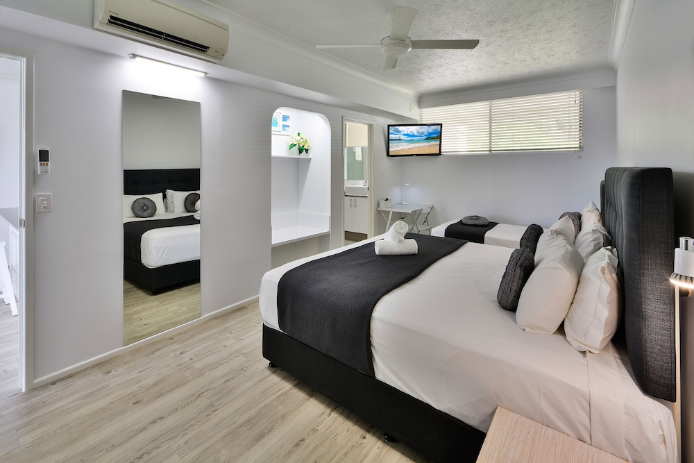 Whitsunday Holiday Apartments 13/59