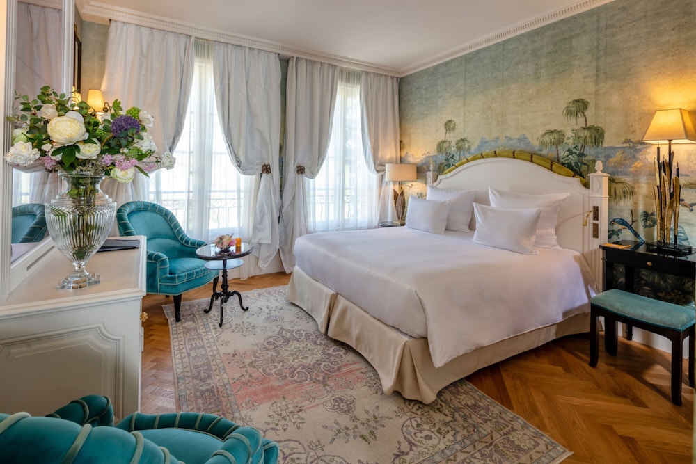 Villa Saint Ange 8/50