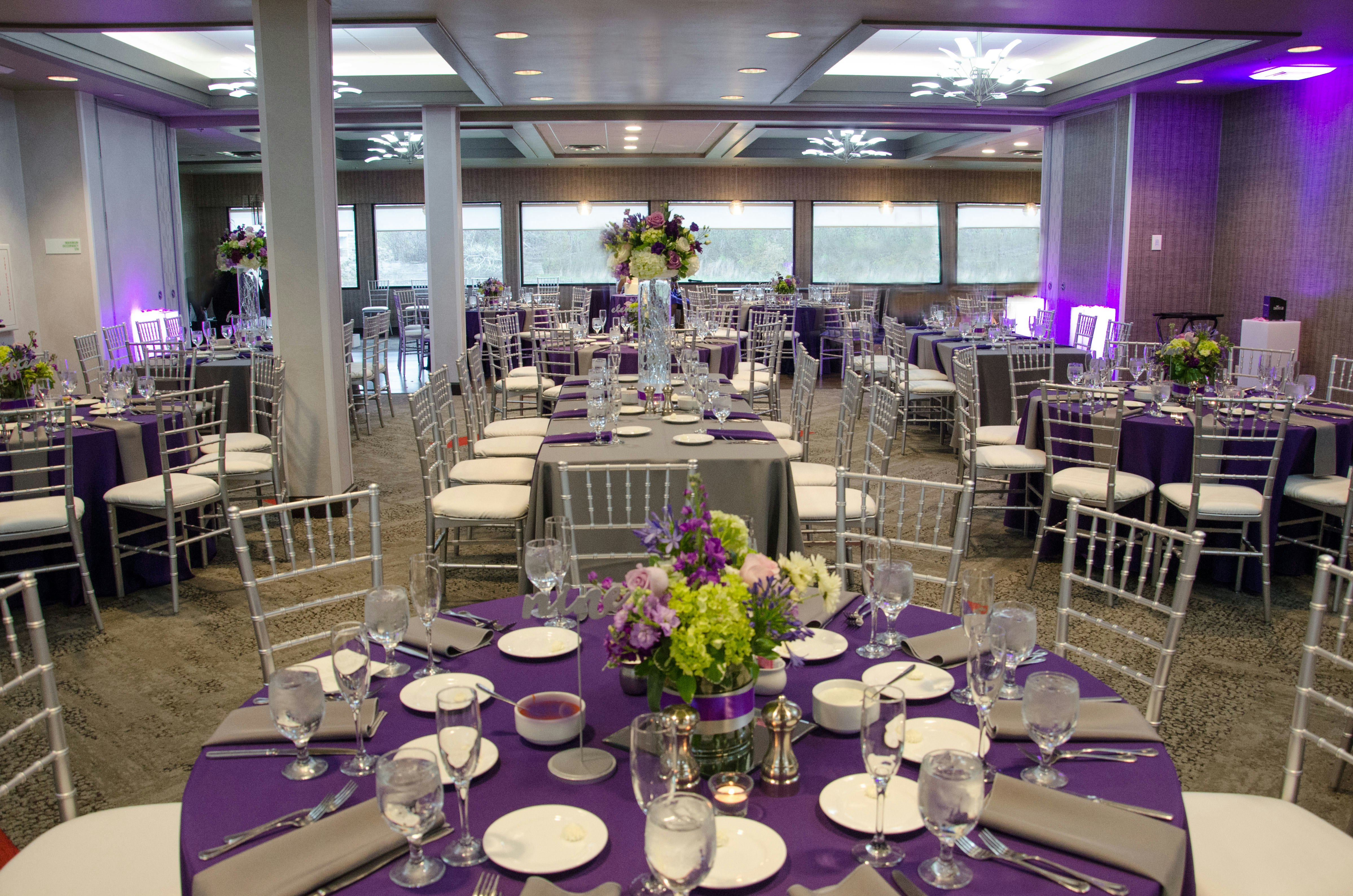 Holiday Inn Milwaukee Riverfront 19/34