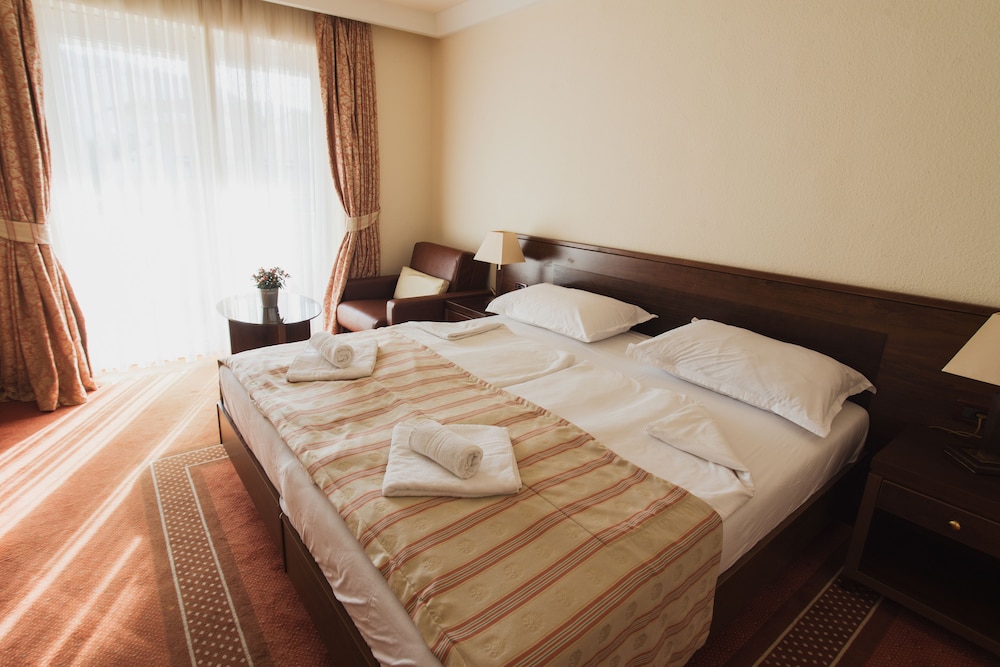 Family Hotel Pagus - All Inclusive 16/64