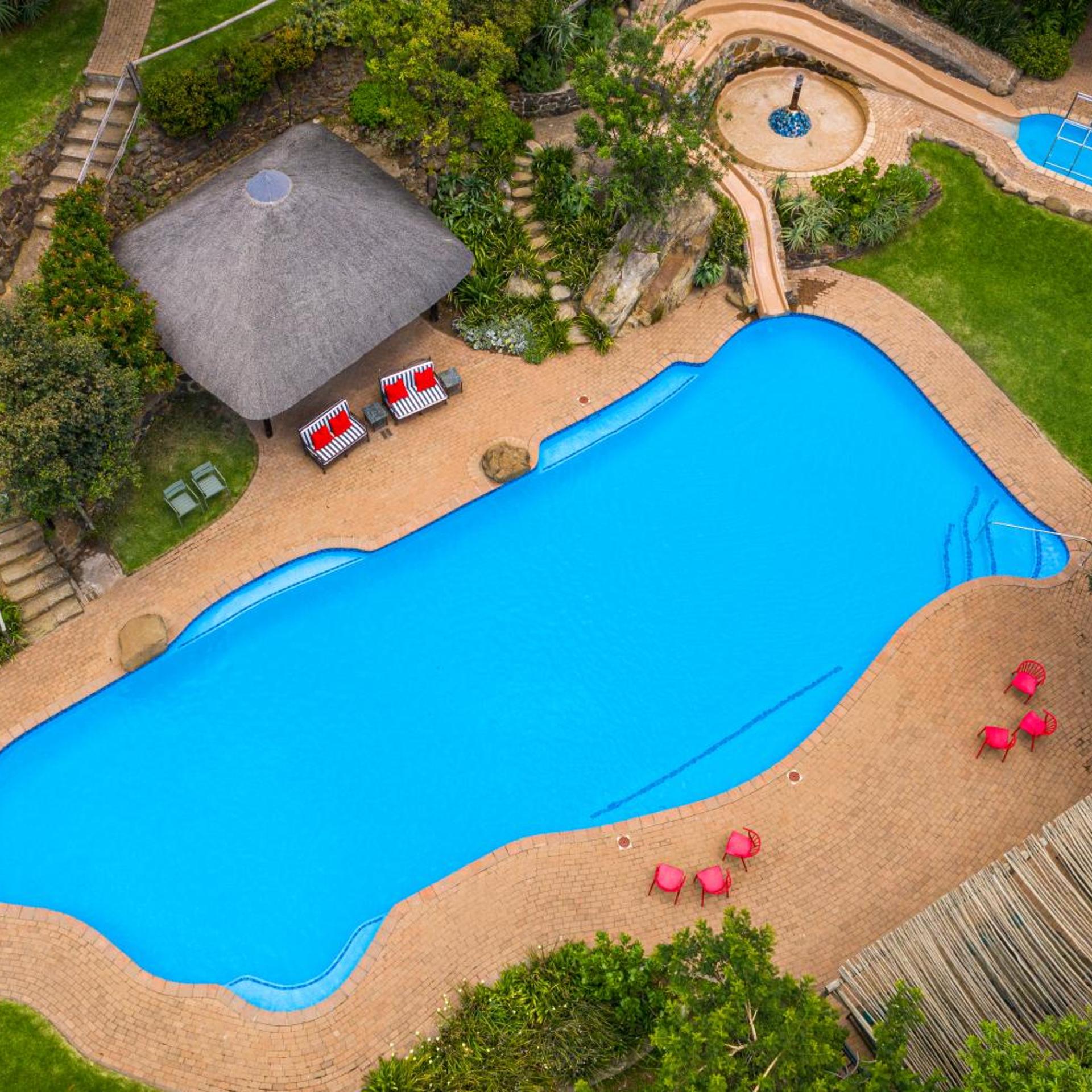 The Cavern Resort & Spa 24/50