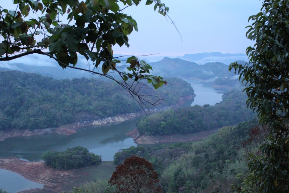 Ragamaya Resort Spa Munnar 36/47