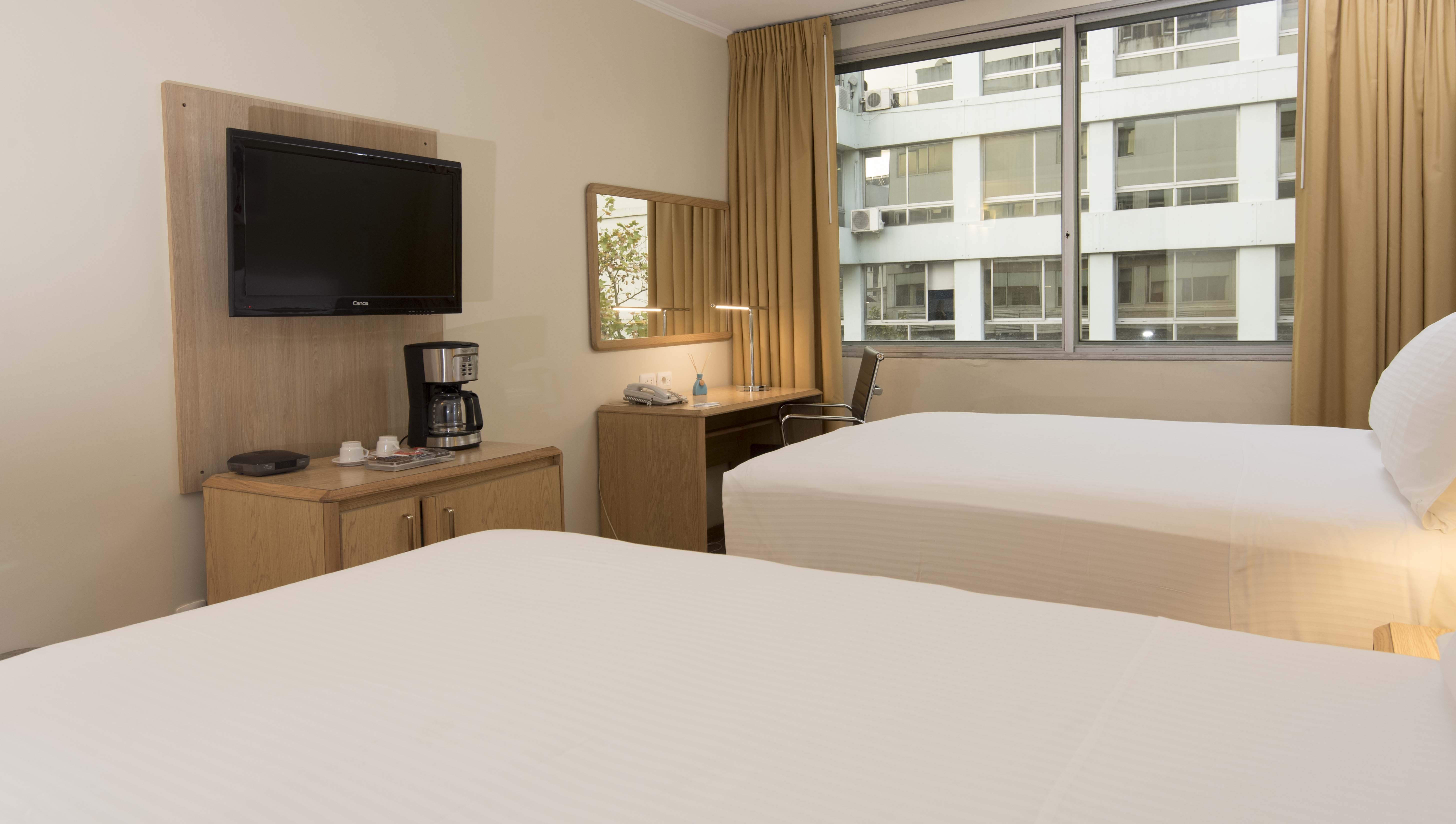 Holiday Inn Montevideo 13/81
