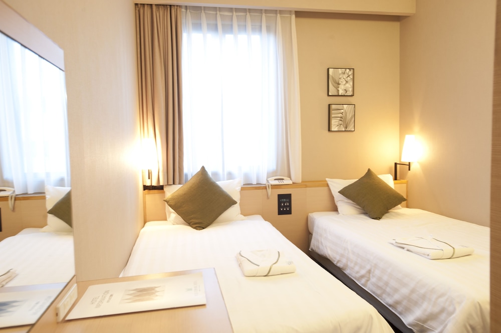 Yaesu Terminal Hotel 7/44