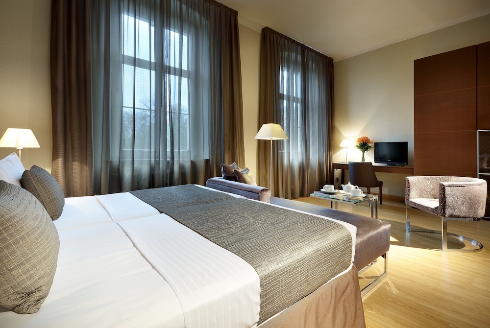 Eurostars Park Maximilian 17/50