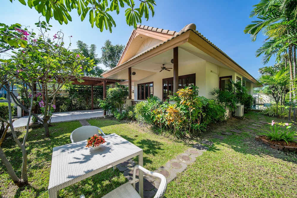 Blu Marine Hua Hin Resort And Villas 46/50