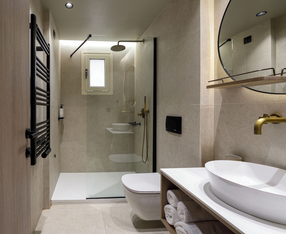 Arcadion Hotel 25/28